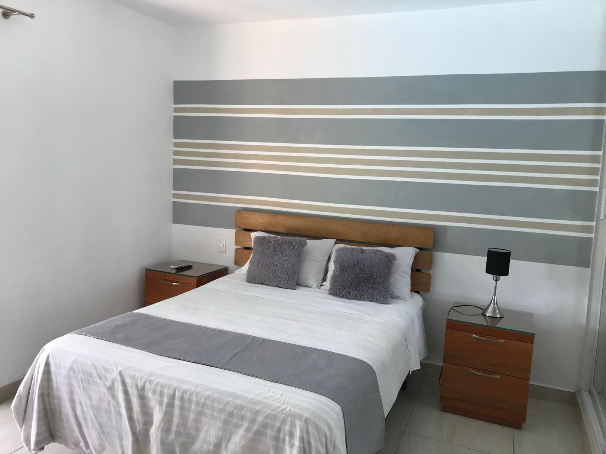 Centro De Santiago Hotel ซานติอาโก เด ลอสกาบาเญโรส ภายนอก รูปภาพ